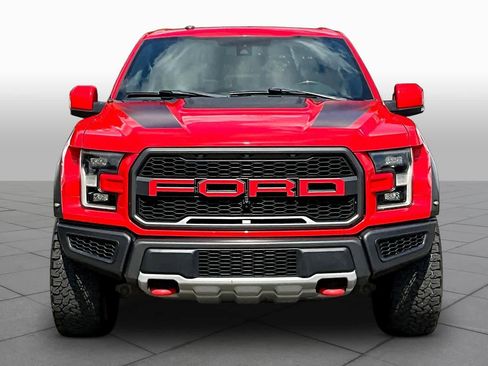 Used 2018 Ford F150 Raptor w/ Equipment Group 802A Luxury image 4