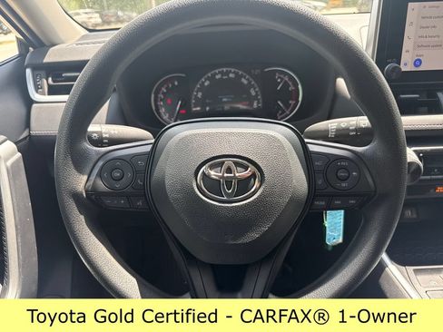 Certified 2024 Toyota RAV4 LE AWD/4WD image 17