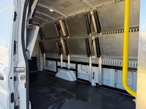 Used 2020 Ford Transit 350 148 High Roof Extended image 27