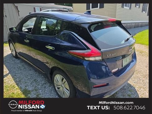 Certified 2024 Nissan Leaf S FWD image 3