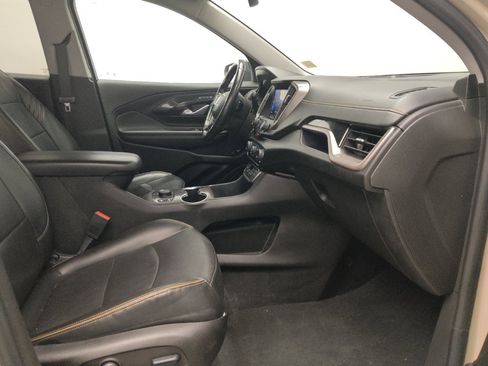 Used 2022 GMC Terrain AT4 w/ Infotainment Package II AWD/4WD image 21