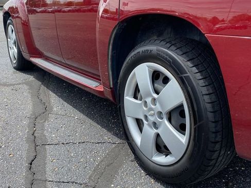 Used 2009 Chevrolet HHR LS FWD image 13