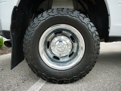 Used 2022 RAM 3500 Big Horn image 30