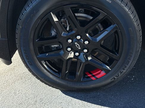 Certified 2023 Chevrolet Traverse Premier w/ Redline Edition image 9