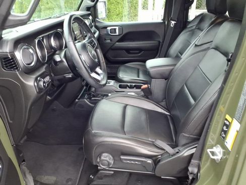 Used 2021 Jeep Wrangler Unlimited Sahara AWD/4WD image 9
