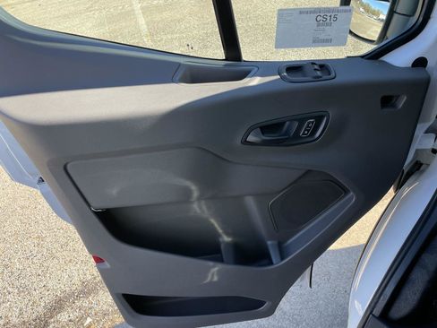 New 2026 Ford Transit 250 T-250 148  MED RF 9150 GV image 26