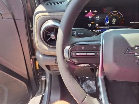New 2026 Chevrolet Colorado ZR2 AWD/4WD image 20