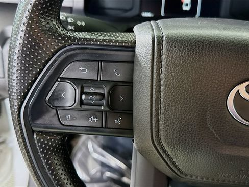 Used 2025 Toyota Tacoma SR RWD image 20