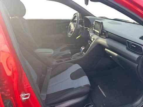 Used 2020 Hyundai Veloster 2.0 FWD image 15