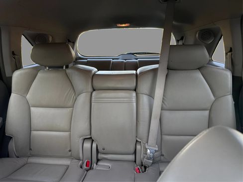 Used 2009 Acura MDX w/ Technology Package AWD/4WD image 28