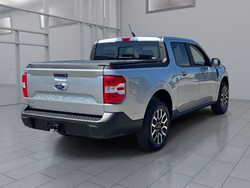 Used 2022 Ford Maverick Lariat w/ Lariat Luxury Package FWD image 6