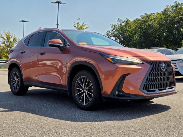 Used 2025 Lexus NX 350 AWD w/ Accessory Package (K3) image 7