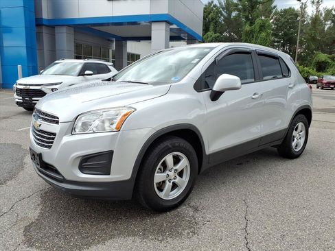 Used 2016 Chevrolet Trax LS AWD/4WD image 8