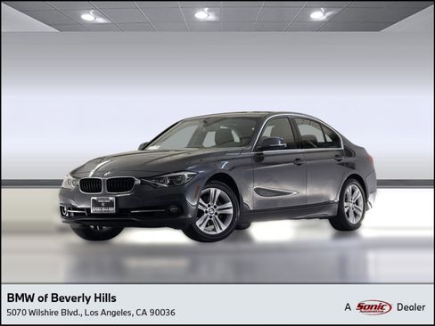 Used 2018 BMW 330i Sedan w/ Premium Package RWD image 1