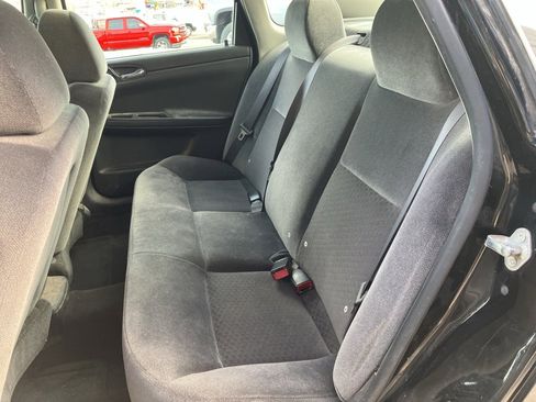 Used 2015 Chevrolet Impala Limited LS image 12