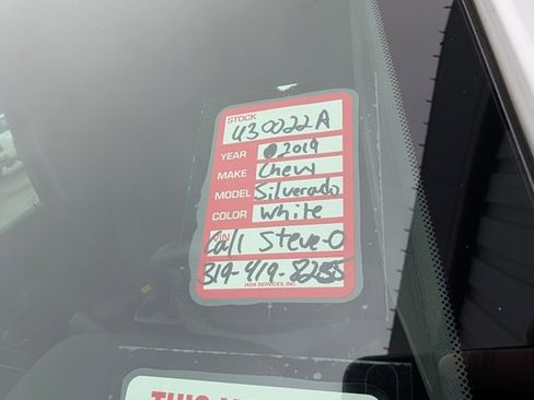 Used 2019 Chevrolet Silverado 1500 LT image 38