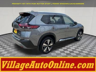 Used 2021 Nissan Rogue SL w/ Premium Package