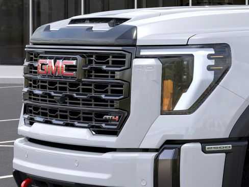 New 2026 GMC Sierra 2500 AT4 w/ AT4 Premium Plus Package AWD/4WD image 37