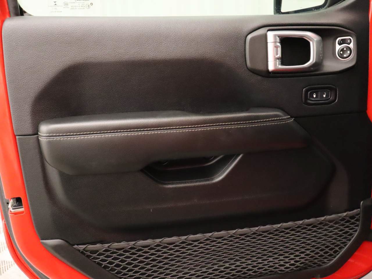 Used 2021 Jeep Wrangler Unlimited Sahara AWD/4WD image 19