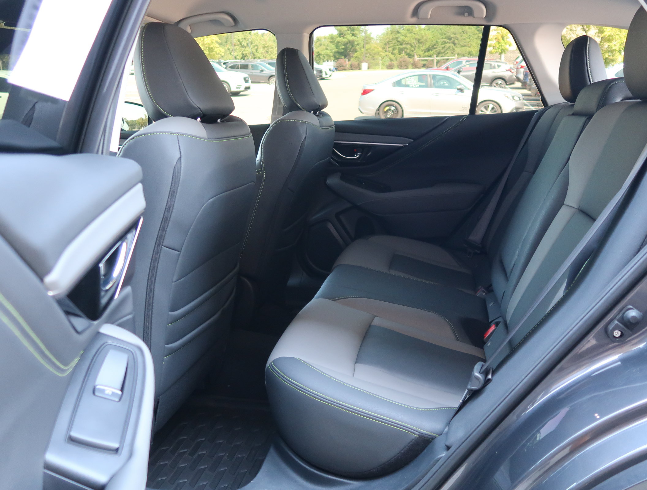 Certified 2023 Subaru Outback Onyx Edition AWD/4WD image 30