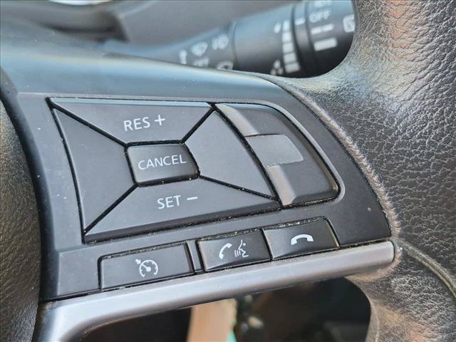 Used 2017 Nissan Rogue S AWD/4WD image 14
