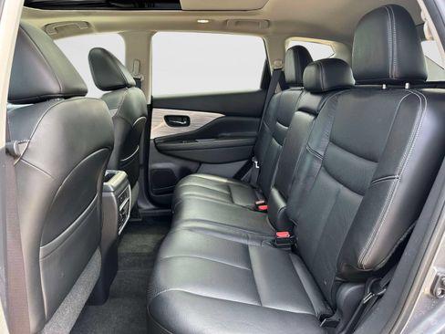 Used 2015 Nissan Murano Platinum w/ Platinum Technology Package AWD/4WD image 13