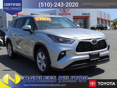 Certified 2024 Toyota Highlander LE image 4