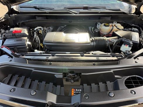 Used 2021 Cadillac Escalade Sport w/ Driver Assist Tech Package image 34