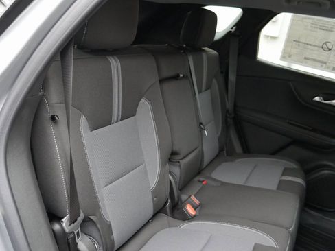 New 2025 Chevrolet Blazer LT w/ Midnight/Sport Edition image 24