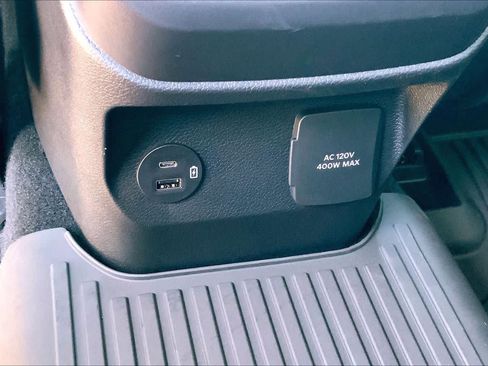 Used 2025 Ford Ranger Raptor AWD/4WD image 29