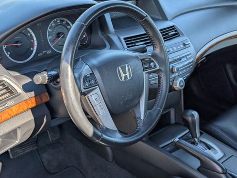 Used 2011 Honda Accord EX-L image 12