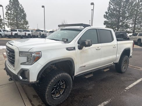 Used 2019 GMC Sierra 1500 AT4 w/ AT4 Premium Package image 2