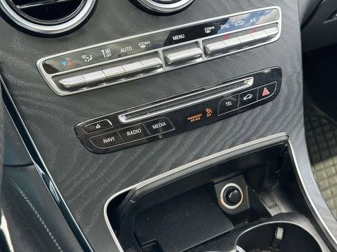 Used 2019 Mercedes-Benz GLC 300 4MATIC image 27