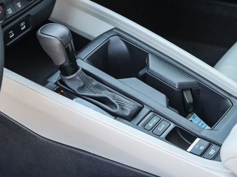 Used 2023 Honda Accord EX image 21