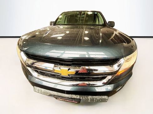 Used 2019 Chevrolet Colorado LT w/ LT Convenience Package image 4