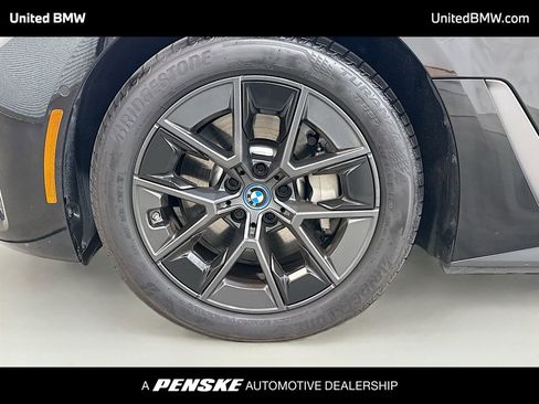 Certified 2023 BMW i4 eDrive35 w/ Premium Package image 2