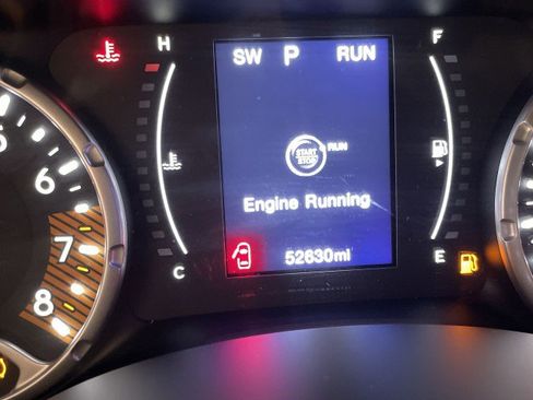 Used 2021 Jeep Renegade Sport image 15