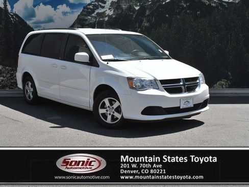 Used 2012 Dodge Grand Caravan SXT FWD image 1