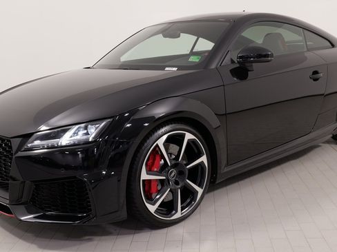 Used 2021 Audi TT RS image 3