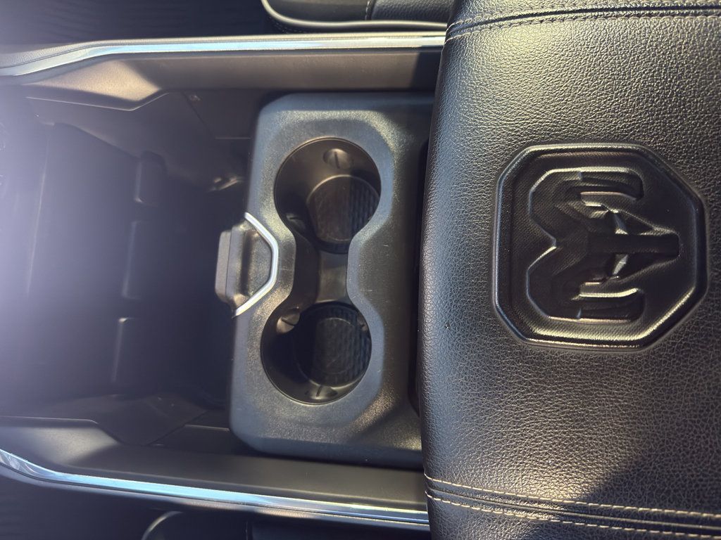 Used 2023 RAM 1500 Laramie AWD/4WD image 23