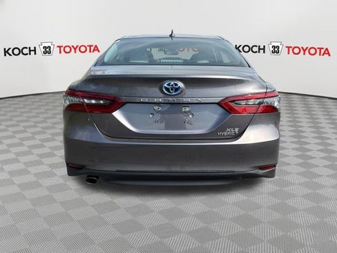 Used 2023 Toyota Camry XLE image 7