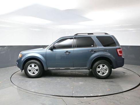 Used 2011 Ford Escape XLT image 8
