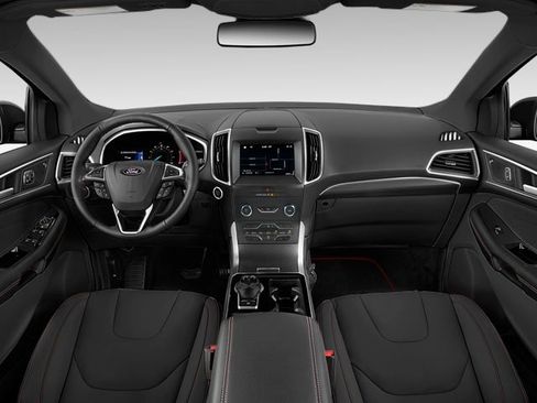 Used 2020 Ford Edge ST-Line w/ Cold Weather Package image 3