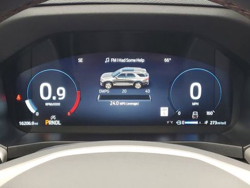 Used 2025 Ford Explorer Active w/ Active Comfort Package image 21