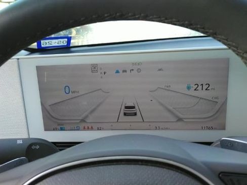 Used 2024 Hyundai Ioniq 5 SEL RWD image 17
