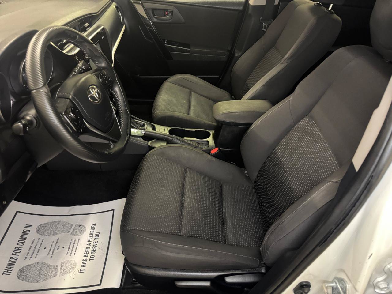 Used 2017 Toyota Corolla iM FWD image 5