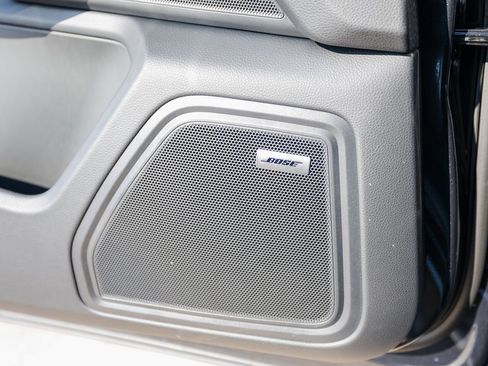 Certified 2026 Porsche Macan image 22