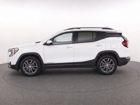 Used 2024 GMC Terrain SLT AWD/4WD image 6