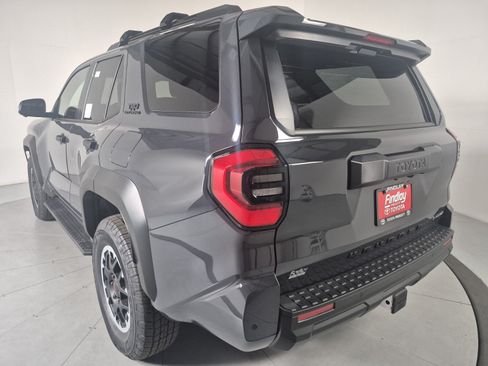 New 2026 Toyota 4Runner Limited AWD/4WD image 3