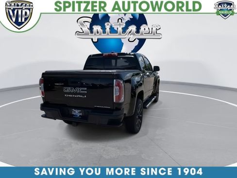 Used 2022 GMC Canyon Denali w/ Denali Black Edition Package AWD/4WD image 2